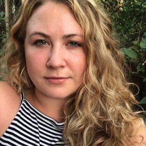 Meet your Posher, Chrissy